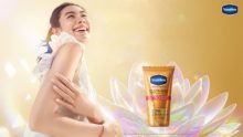 Vaseline White Lotus