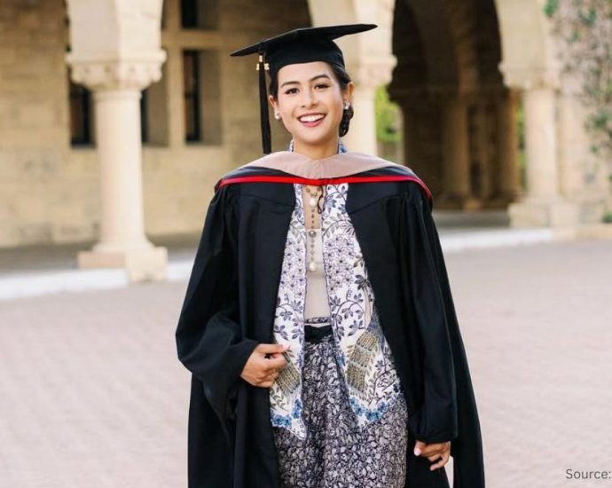 kartini dan pendidikan