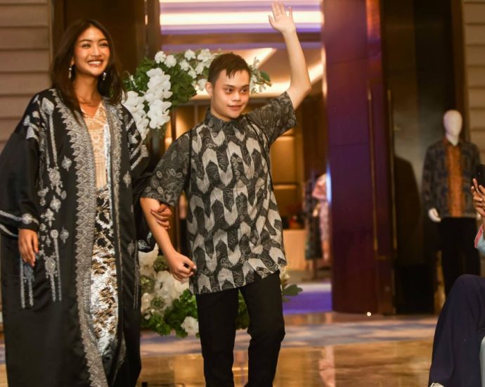 Alleira Batik, Raya Ramadan